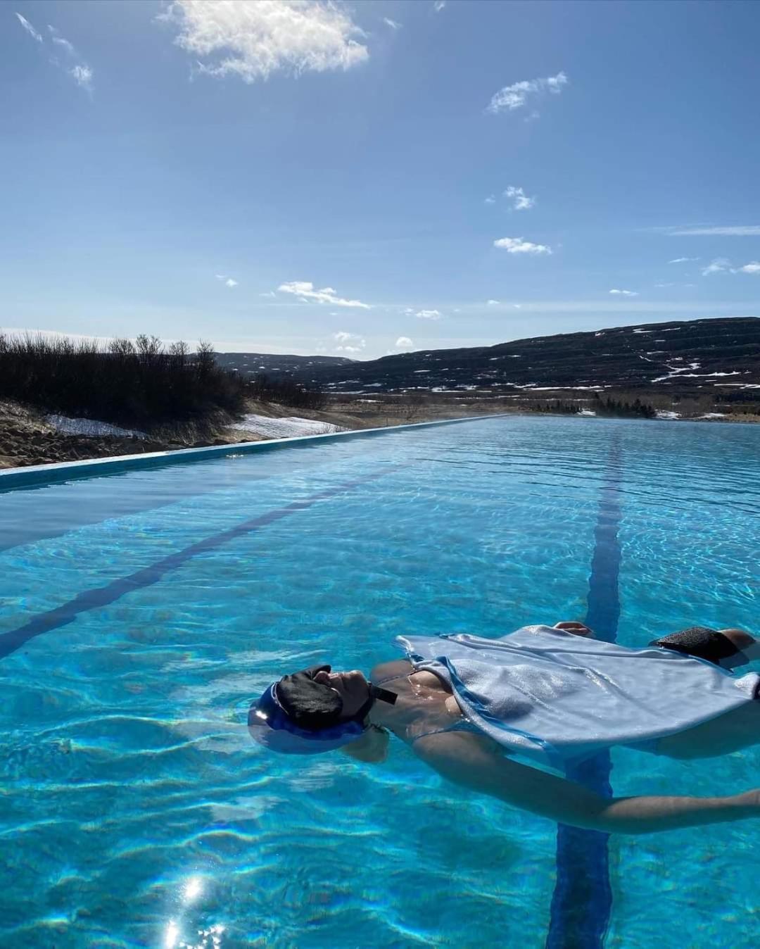 Hotel Laugarholl With Natural Hot Spring Holmavik Esterno foto